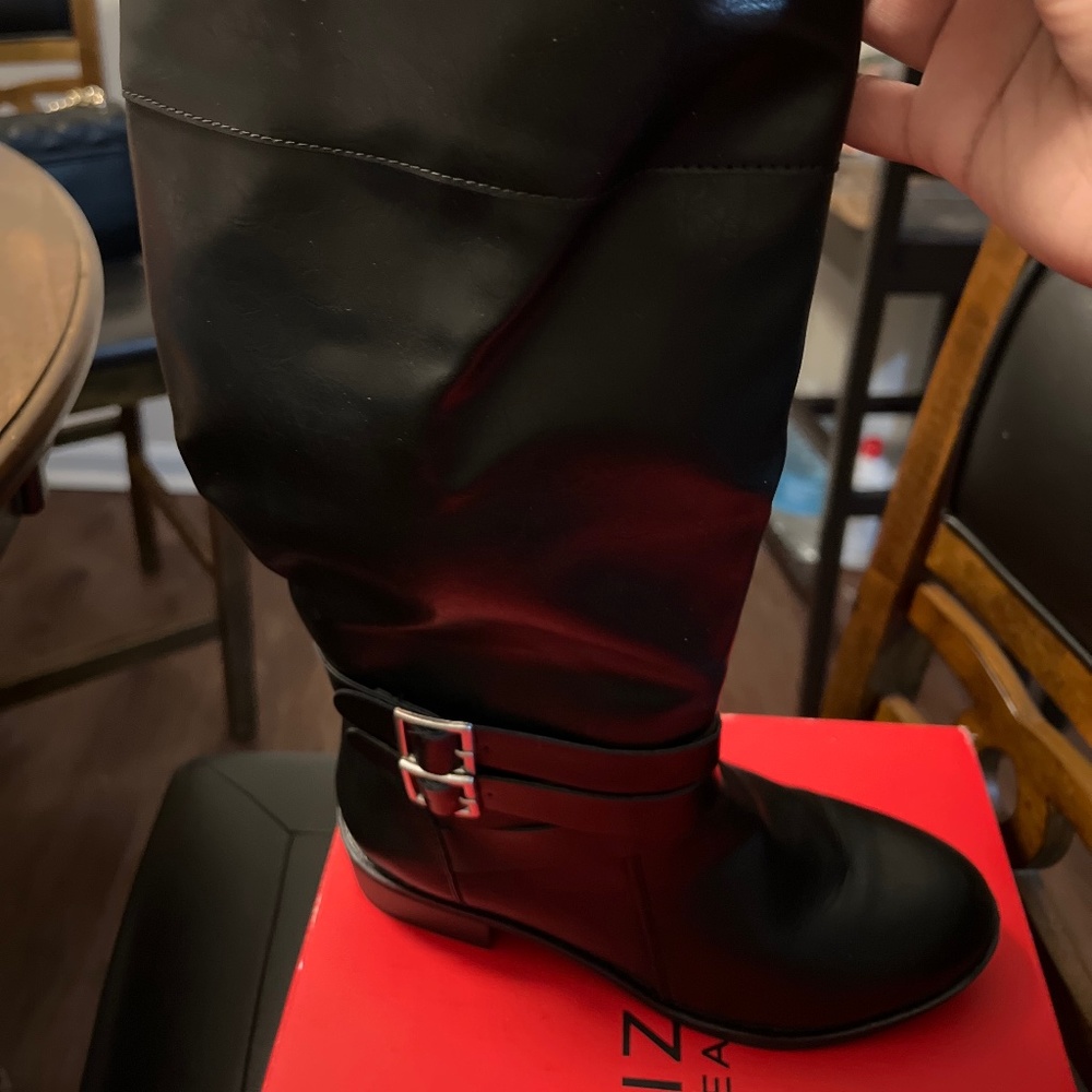 Arizona Jeans Co boots